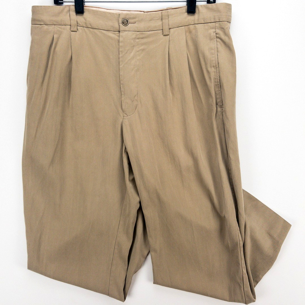 Banana Republic Pleated Silk Blend Pants Men’s 34 Tan Relaxed Fit Straight Leg